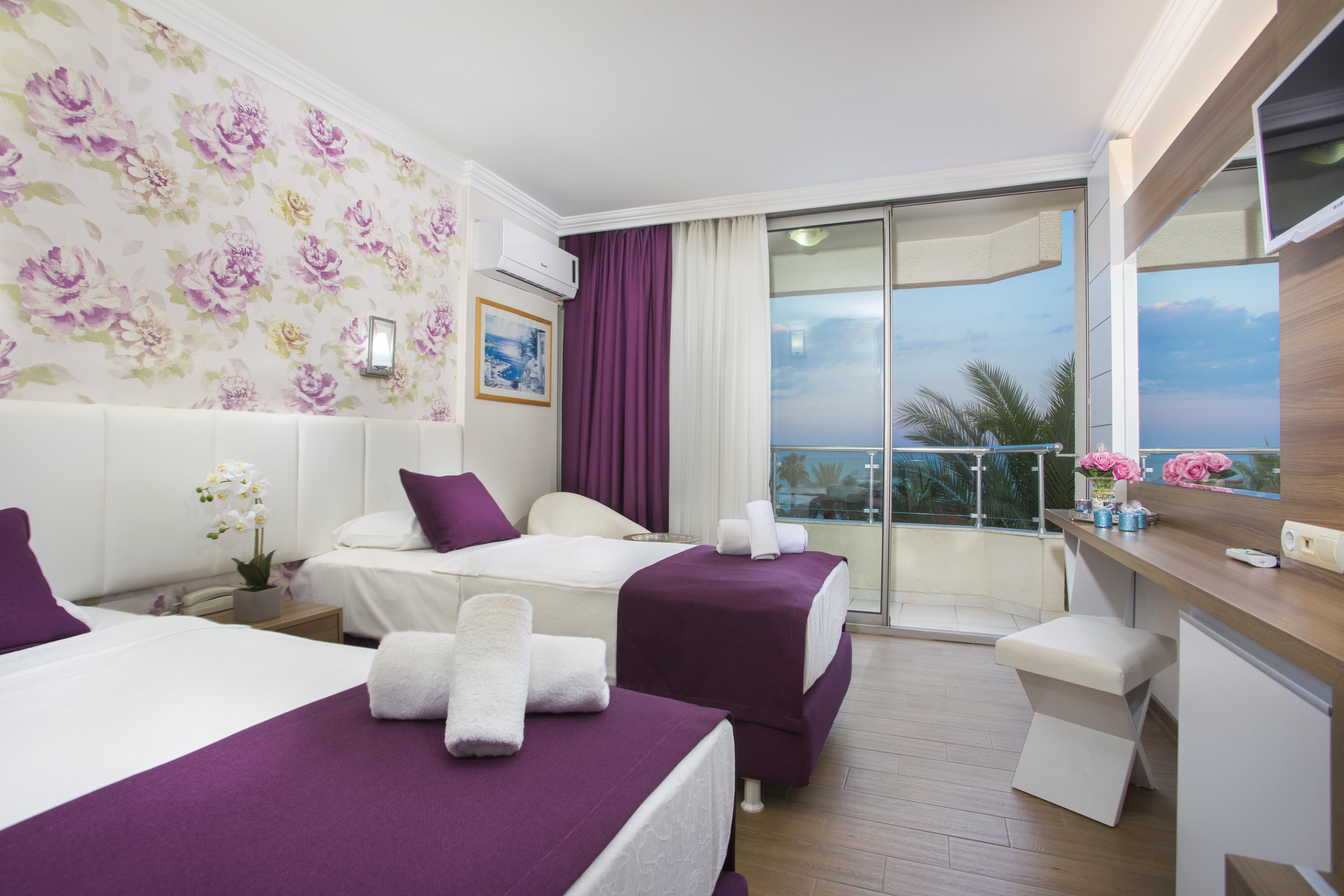 Bueyuek Hotel (Adults Only) Alanya Eksteriør bilde